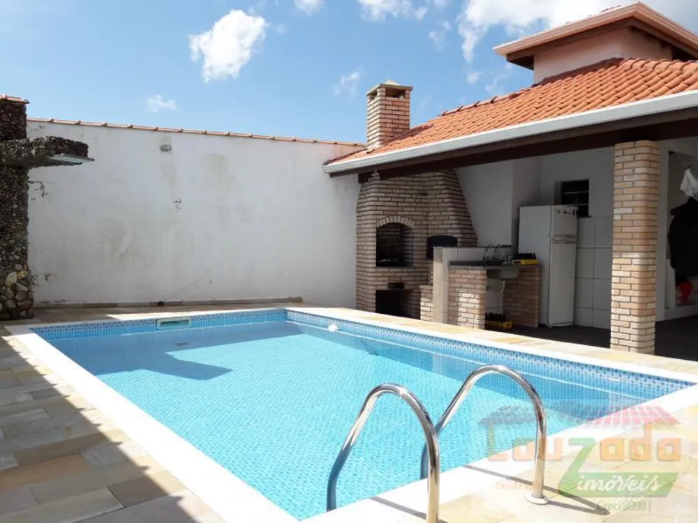 Casa, 4 quartos, 280 m² - Foto 1