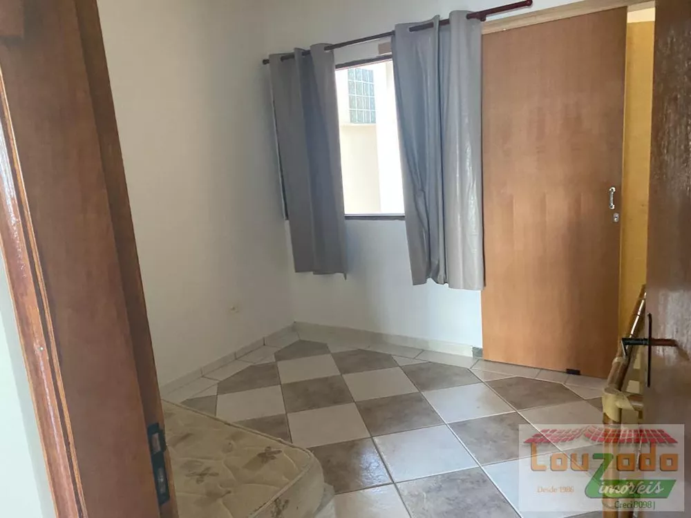 Sobrado à venda com 4 quartos, 250m² - Foto 9