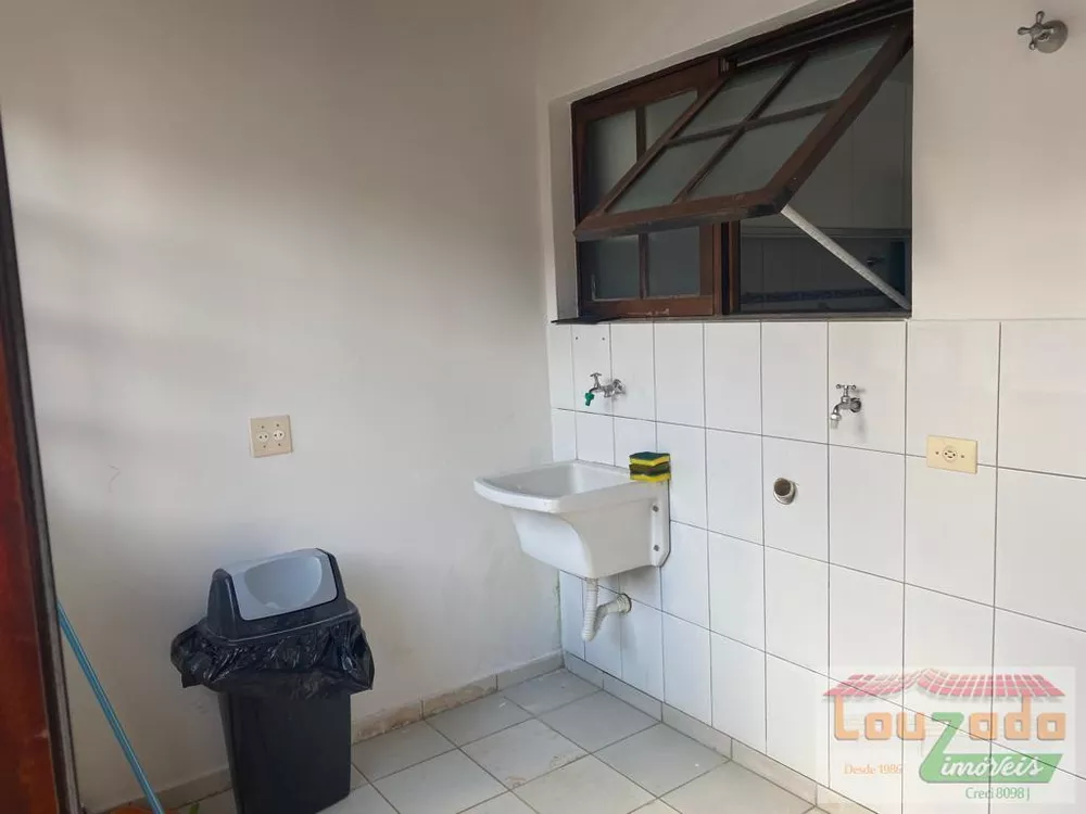 Sobrado à venda com 4 quartos, 250m² - Foto 13