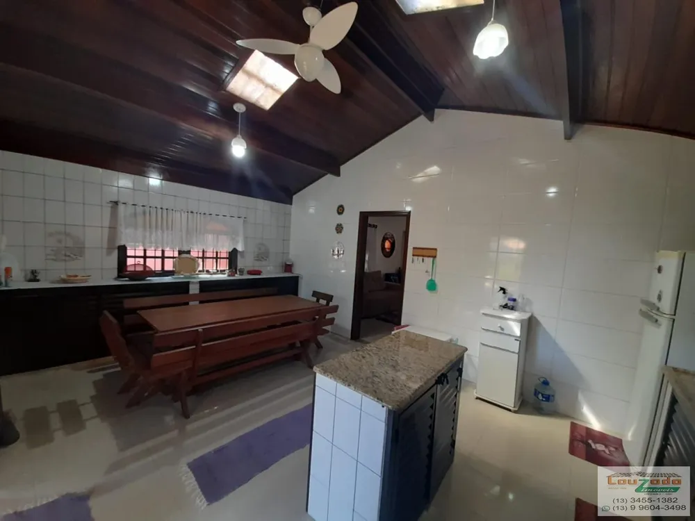 Casa, 2 quartos, 168 m² - Foto 1