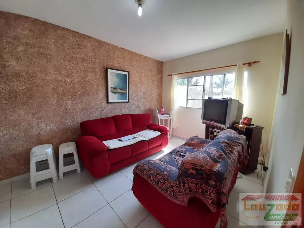 Casa, 3 quartos, 70 m² - Foto 2