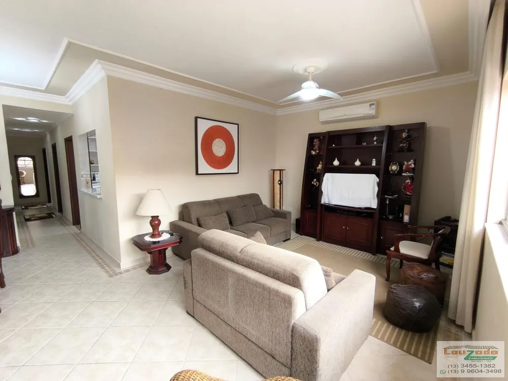 Casa, 3 quartos, 176 m² - Foto 2