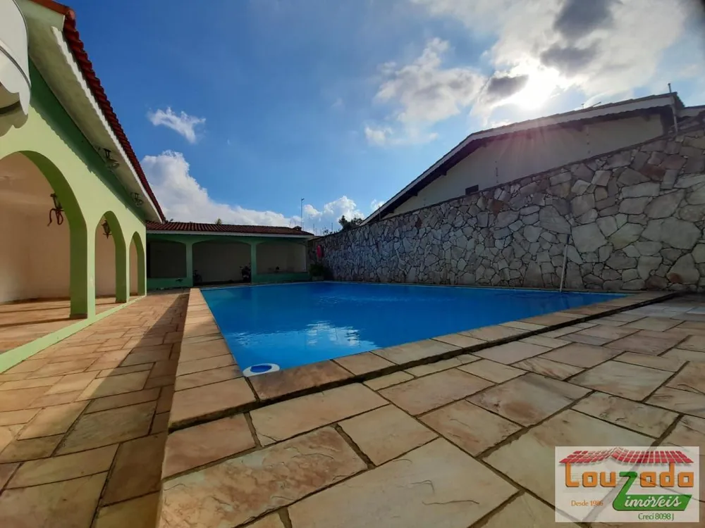 Casa, 3 quartos, 335 m² - Foto 2