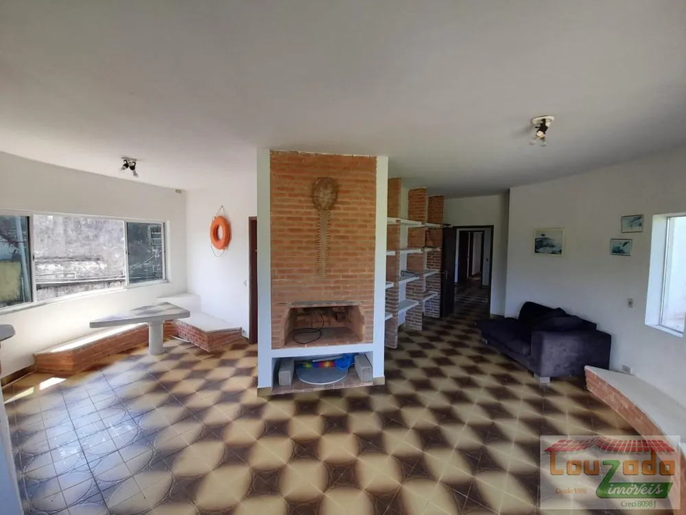 Casa, 3 quartos, 316 m² - Foto 2