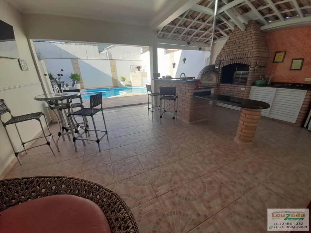 Sobrado, 4 quartos, 227 m² - Foto 1