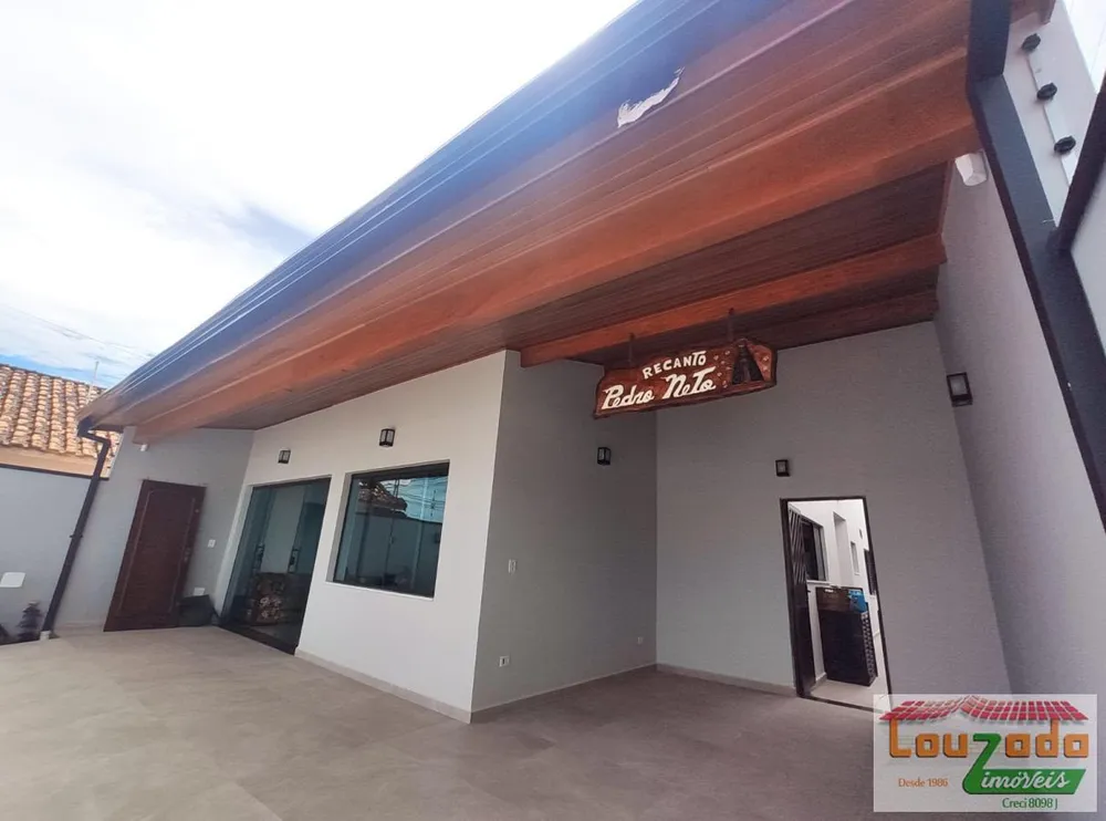 Casa, 3 quartos, 251 m² - Foto 1