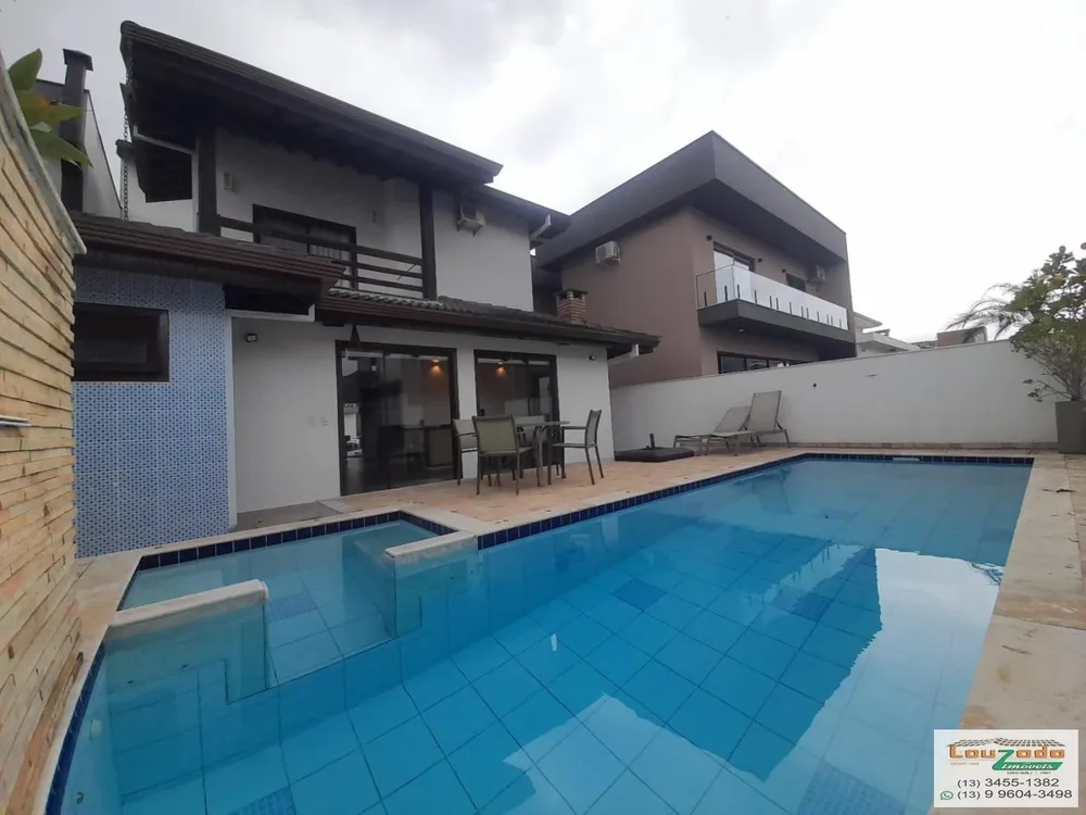 Sobrado, 3 quartos, 239 m² - Foto 1