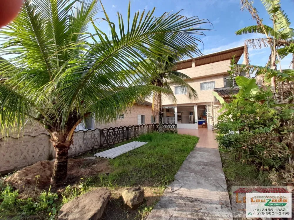Casa, 4 quartos, 131 m² - Foto 1