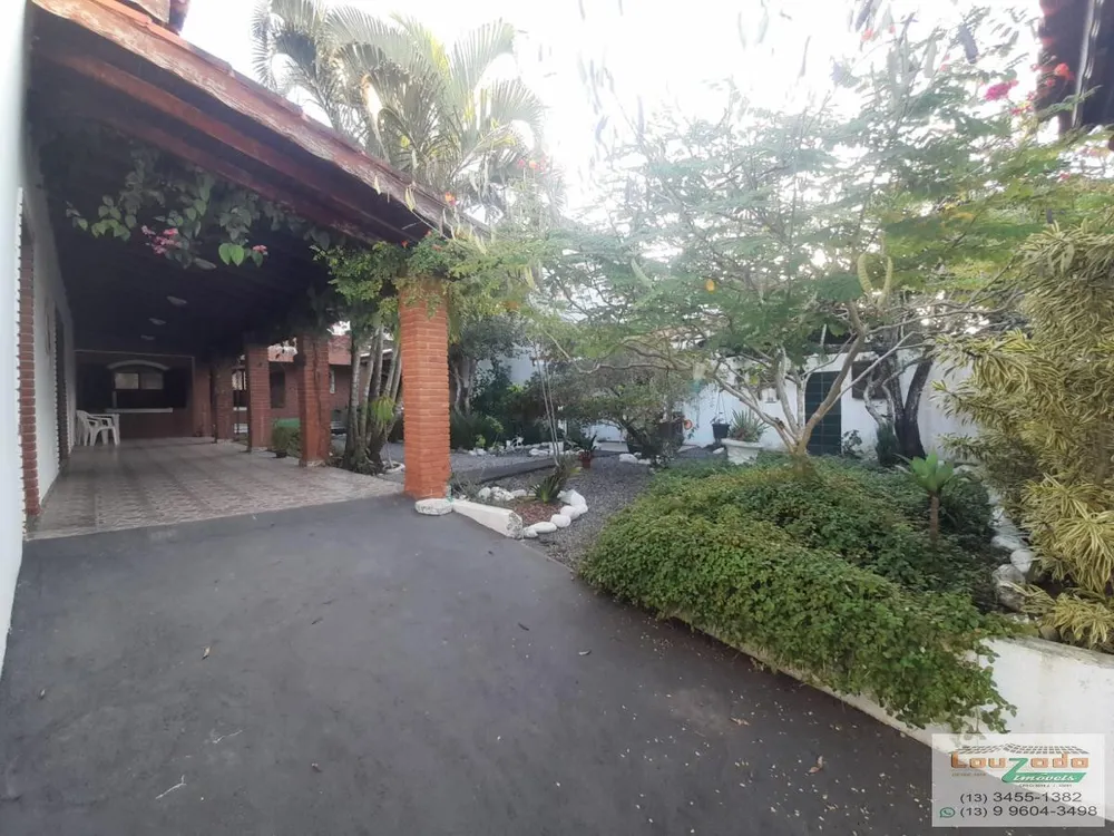 Sobrado, 6 quartos, 356 m² - Foto 1