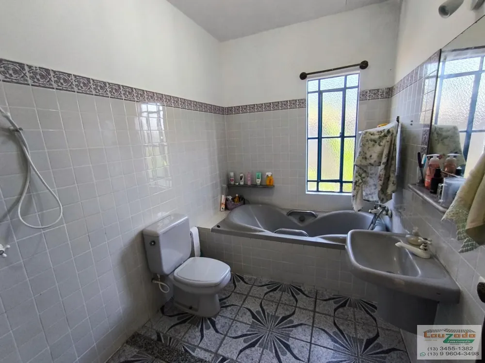 Casa, 3 quartos, 327 m² - Foto 1