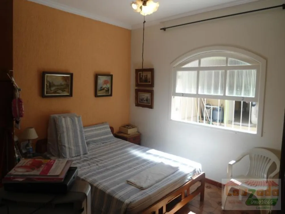 Casa, 3 quartos, 180 m² - Foto 3