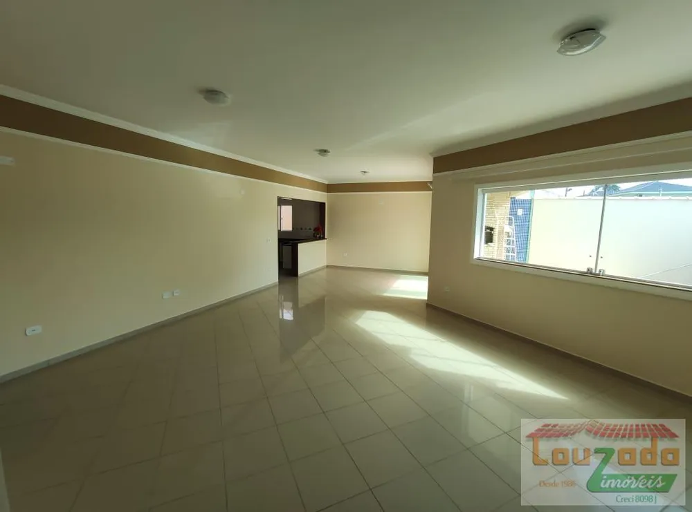 Casa, 3 quartos, 250 m² - Foto 6