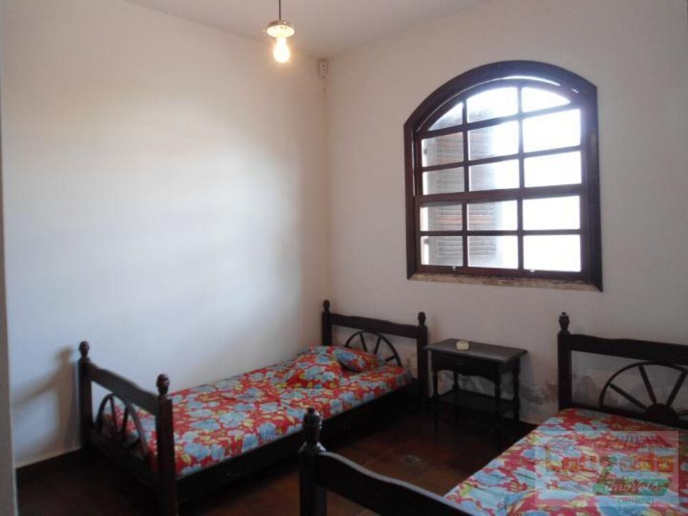 Casa, 3 quartos, 170 m² - Foto 2