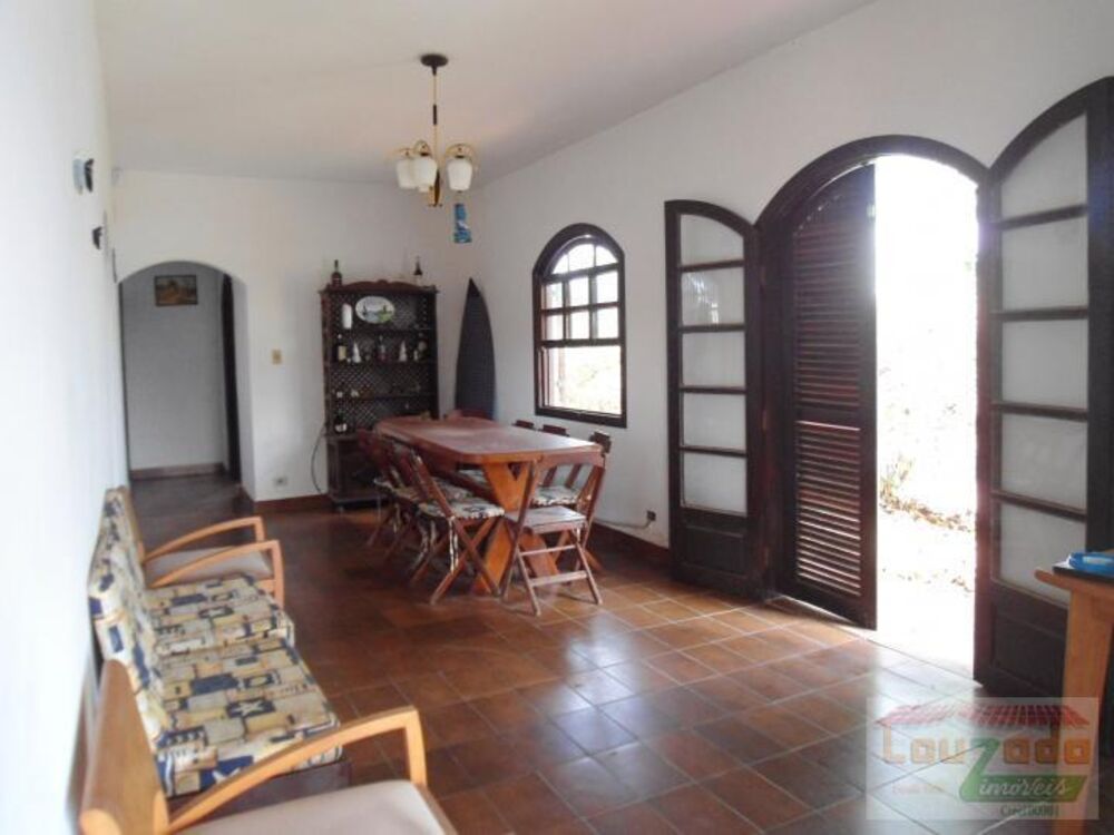 Casa, 3 quartos, 170 m² - Foto 1