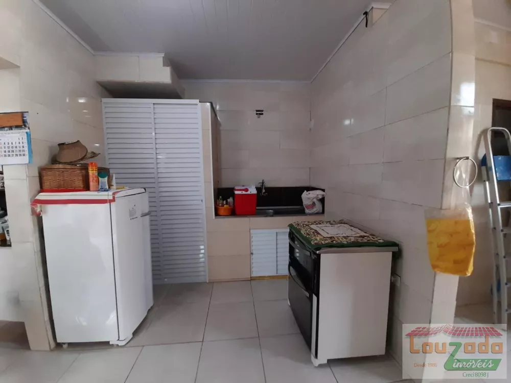 Casa à venda com 4 quartos, 500m² - Foto 6