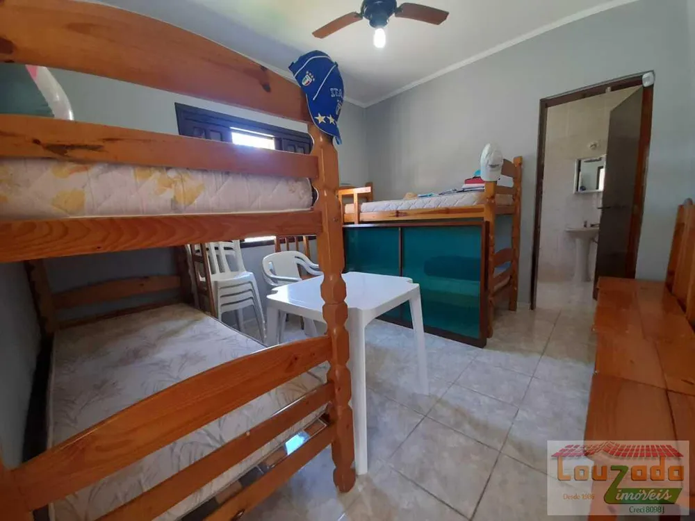 Casa, 2 quartos, 203 m² - Foto 1