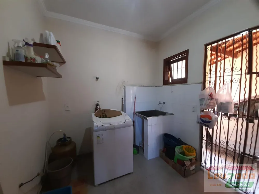 Casa, 3 quartos, 270 m² - Foto 2