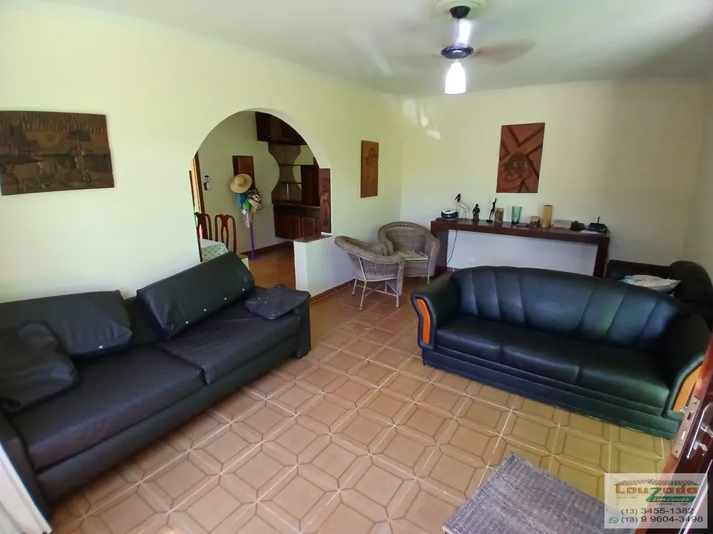 Casa, 5 quartos, 205 m² - Foto 1