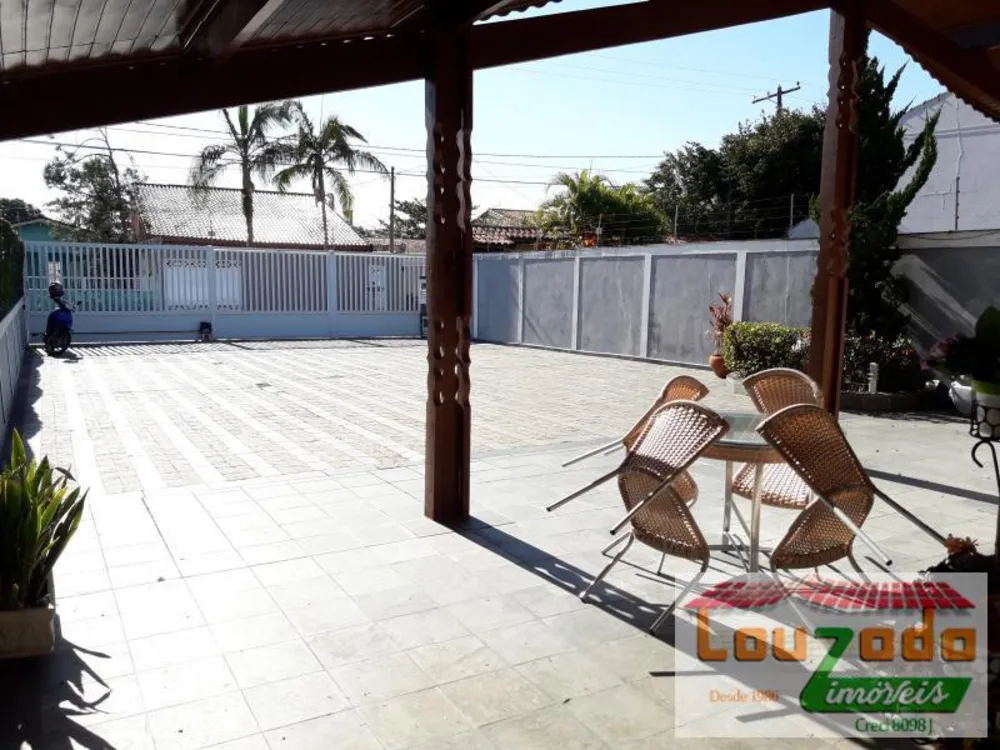 Casa, 2 quartos, 162 m² - Foto 1