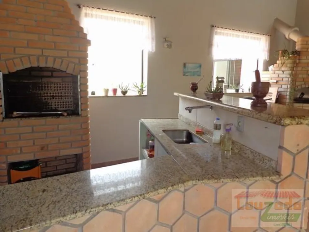 Casa, 3 quartos, 200 m² - Foto 13
