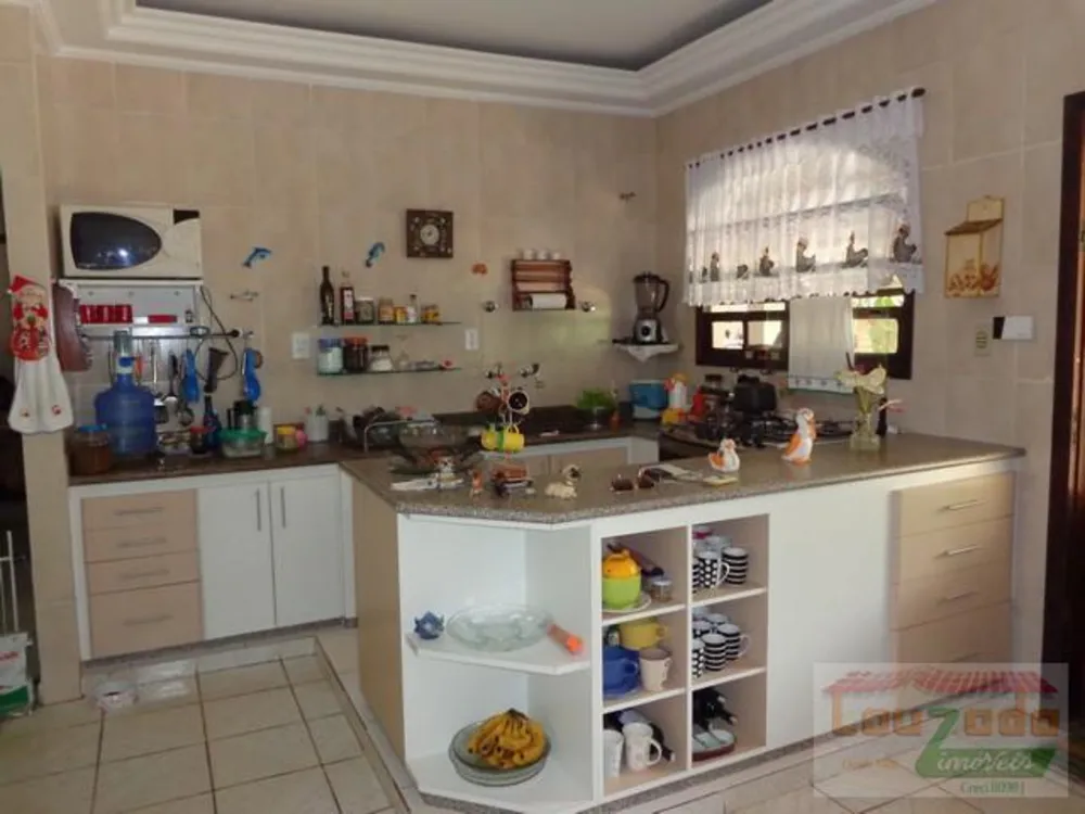 Casa, 3 quartos, 200 m² - Foto 6