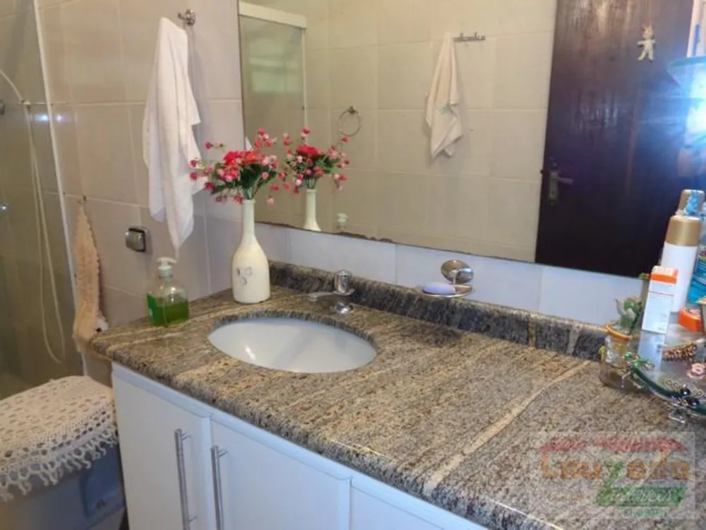Casa, 3 quartos, 200 m² - Foto 9