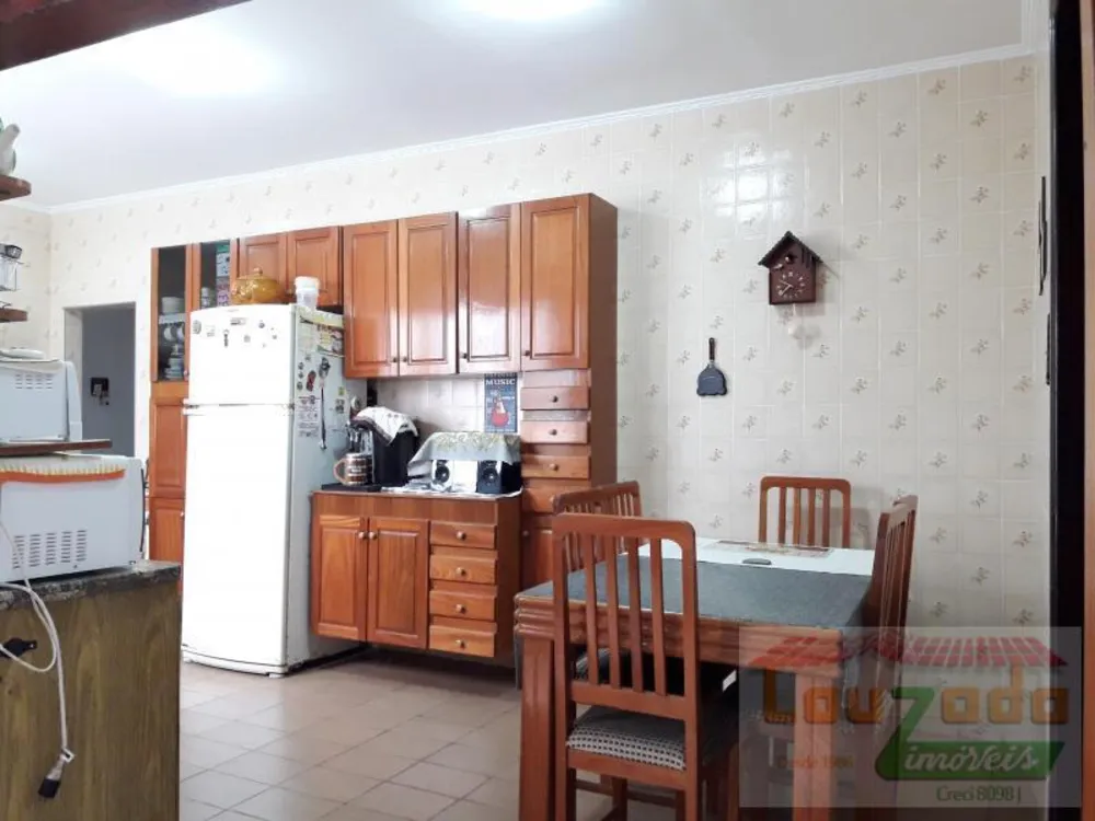 Sobrado, 6 quartos, 350 m² - Foto 7