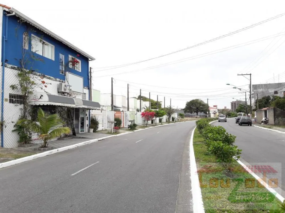 Sobrado, 6 quartos, 350 m² - Foto 2