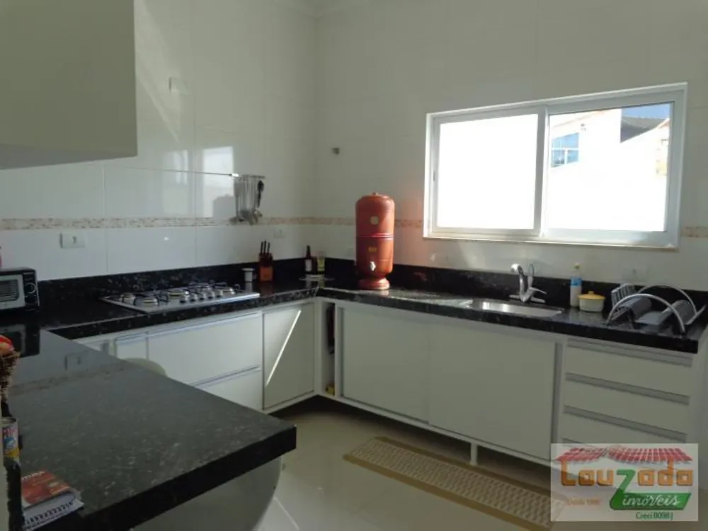Sobrado, 3 quartos, 240 m² - Foto 6