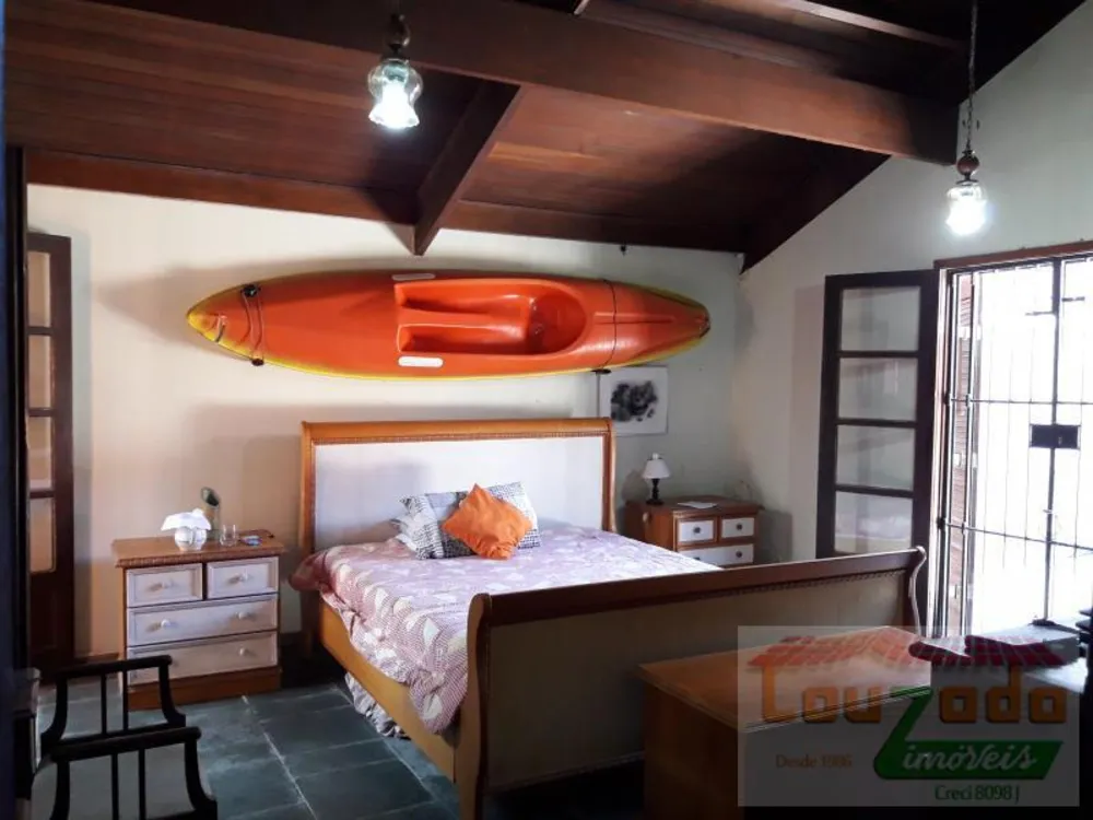 Casa, 5 quartos, 312 m² - Foto 1