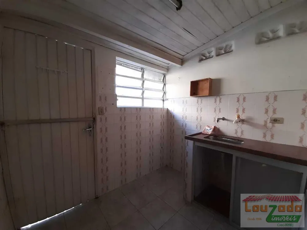 Casa, 2 quartos, 150 m² - Foto 1