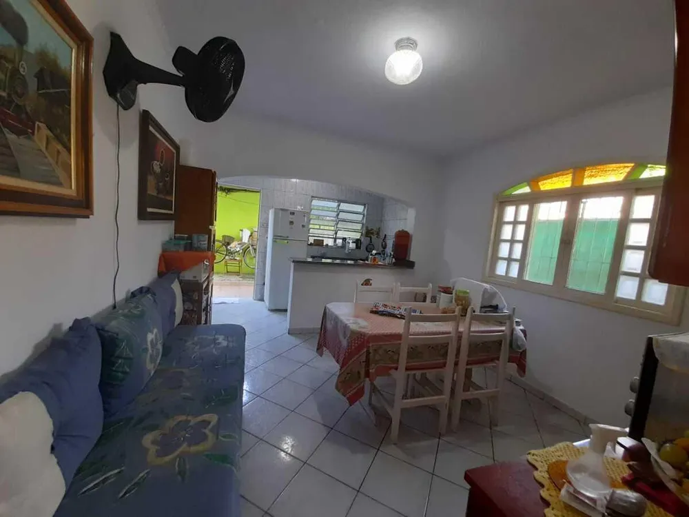 Casa, 2 quartos, 100 m² - Foto 1