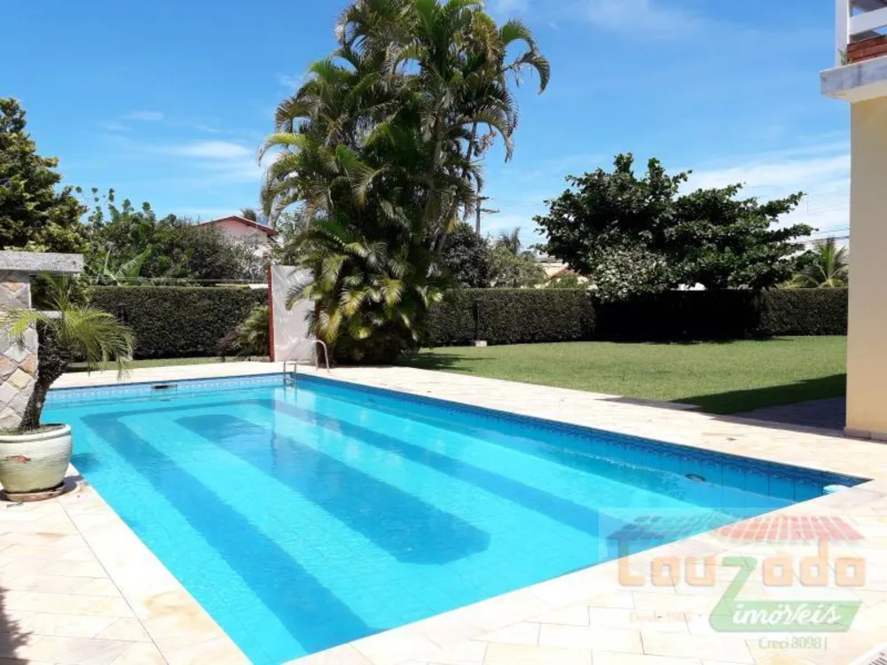 Sobrado, 4 quartos, 350 m² - Foto 1