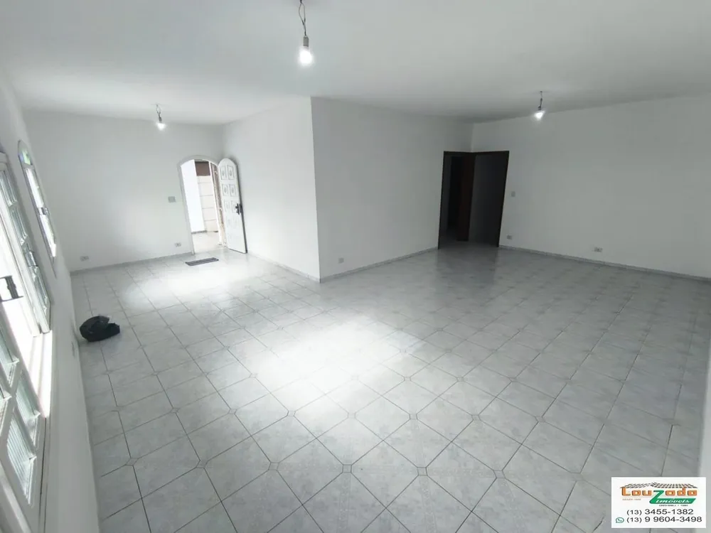 Casa, 3 quartos, 200 m² - Foto 2