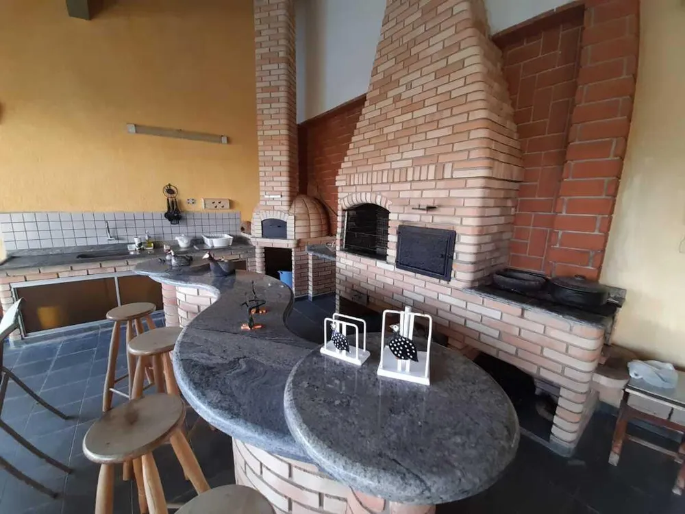Casa, 4 quartos, 229 m² - Foto 6