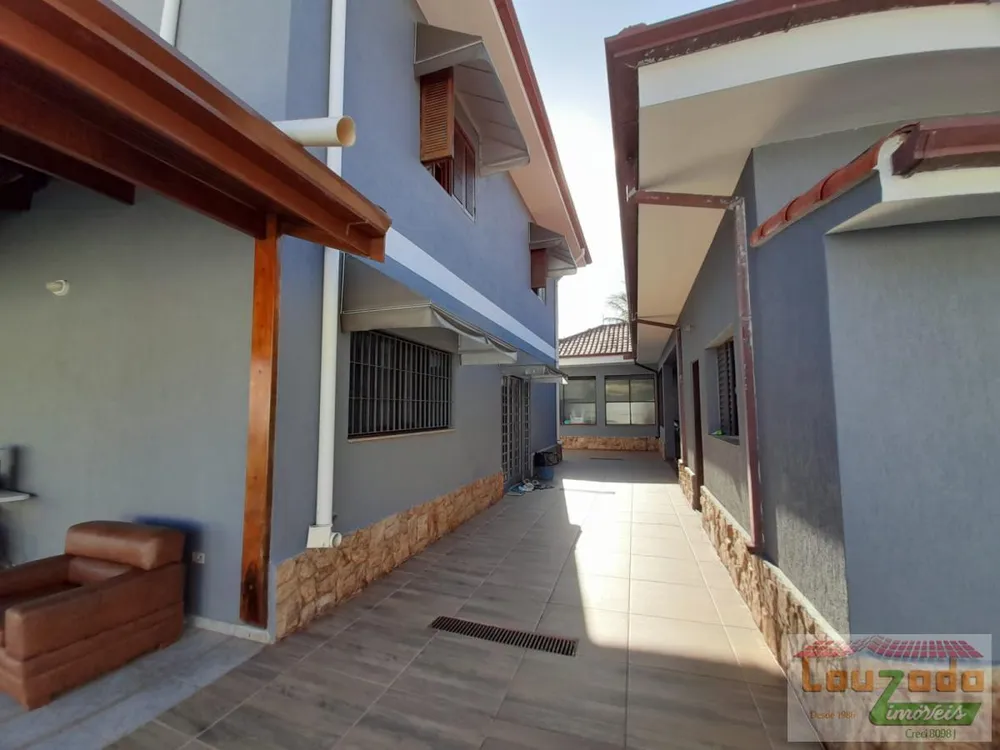 Sobrado, 5 quartos, 311 m² - Foto 4