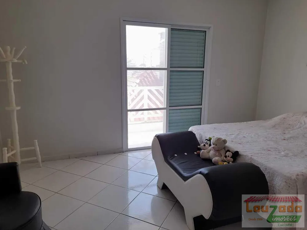 Sobrado, 3 quartos, 223 m² - Foto 2