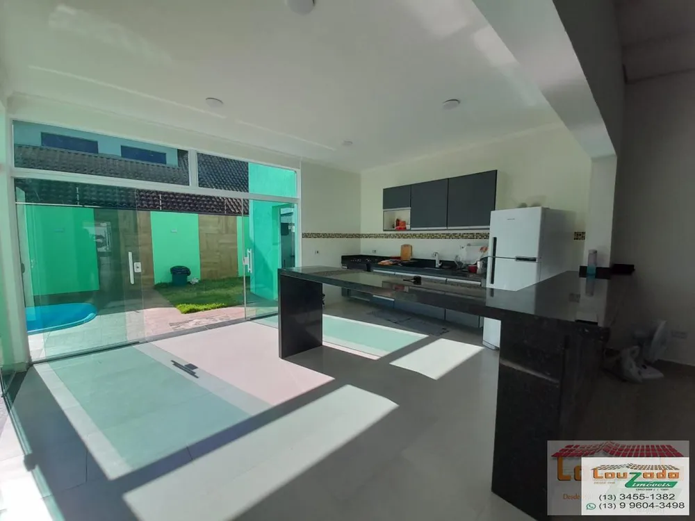 Casa, 3 quartos, 200 m² - Foto 1