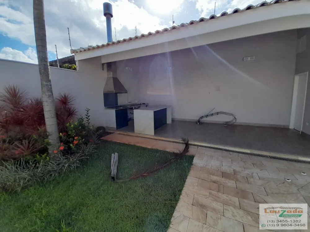 Sobrado, 3 quartos, 219 m² - Foto 1