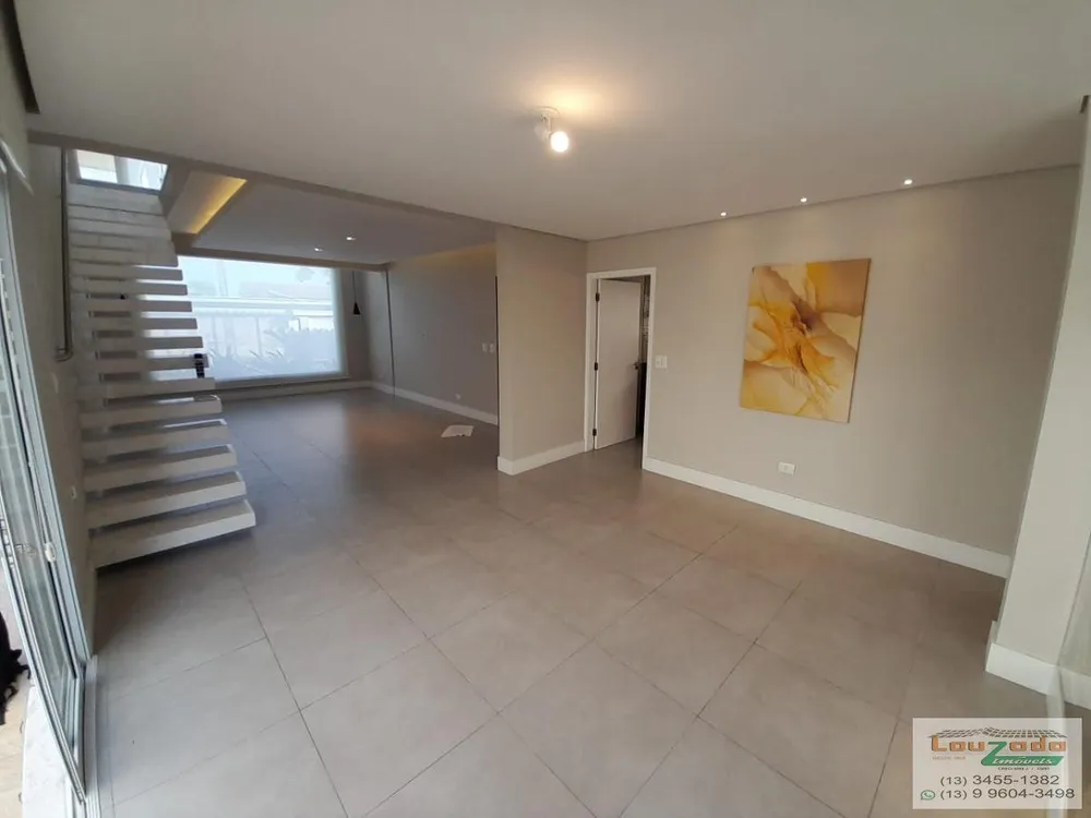 Sobrado, 3 quartos, 219 m² - Foto 2