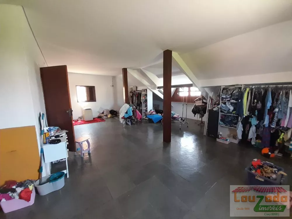 Sobrado à venda com 4 quartos, 478m² - Foto 13