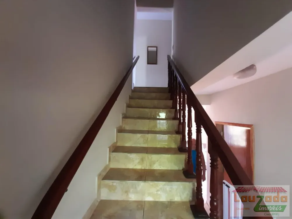 Sobrado, 5 quartos, 206 m² - Foto 2