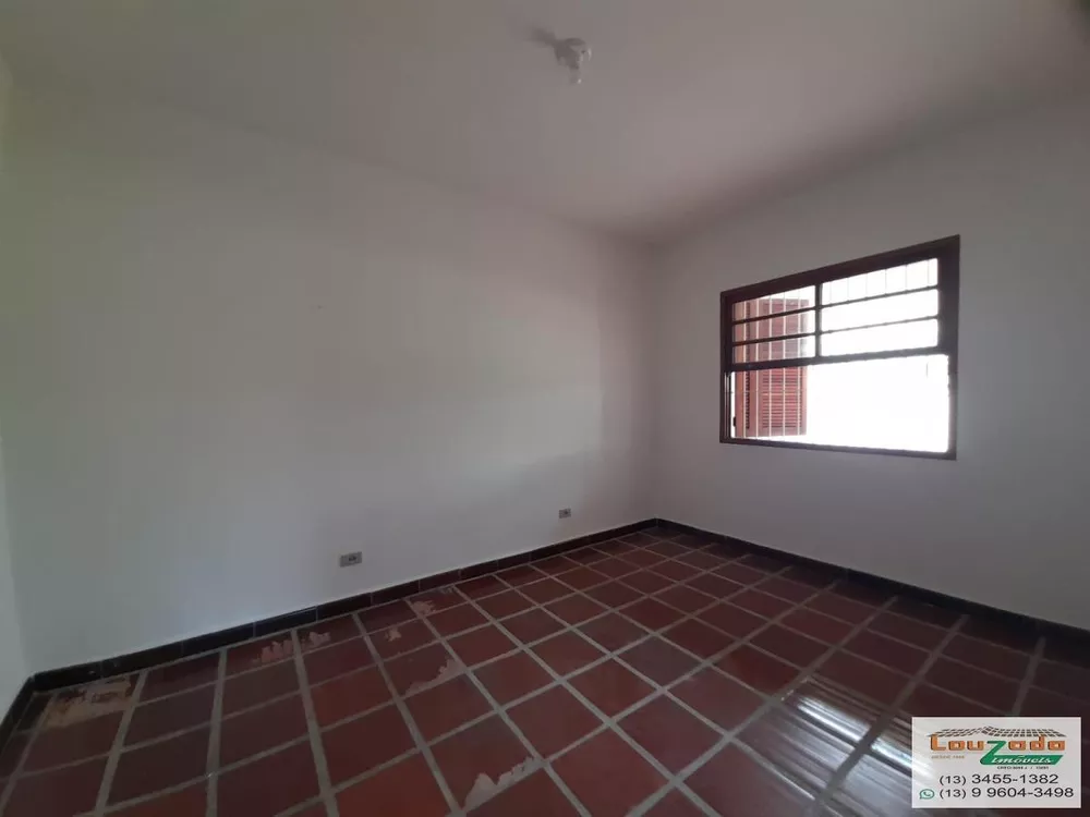 Casa à venda com 2 quartos, 250m² - Foto 4