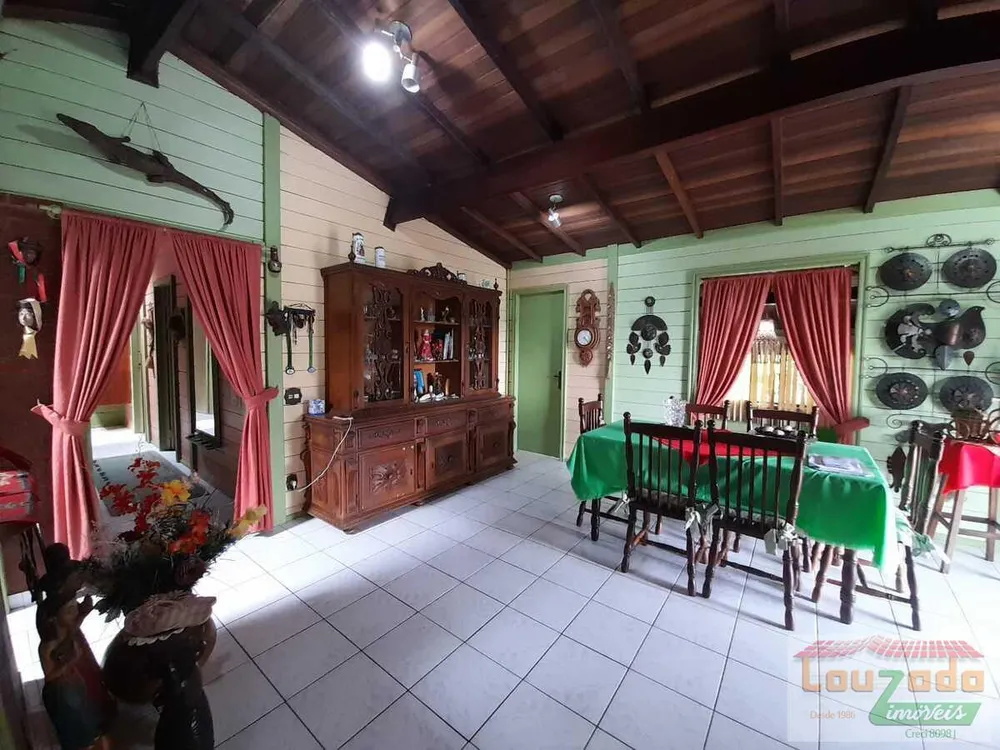 Casa, 3 quartos, 524 m² - Foto 2