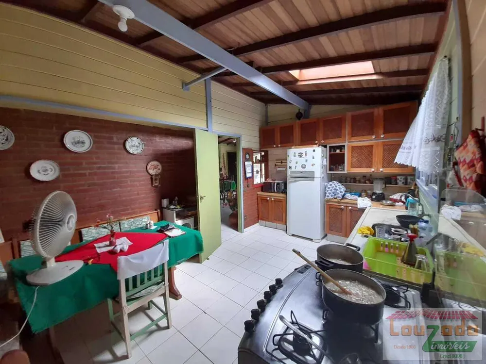 Casa, 3 quartos, 524 m² - Foto 2