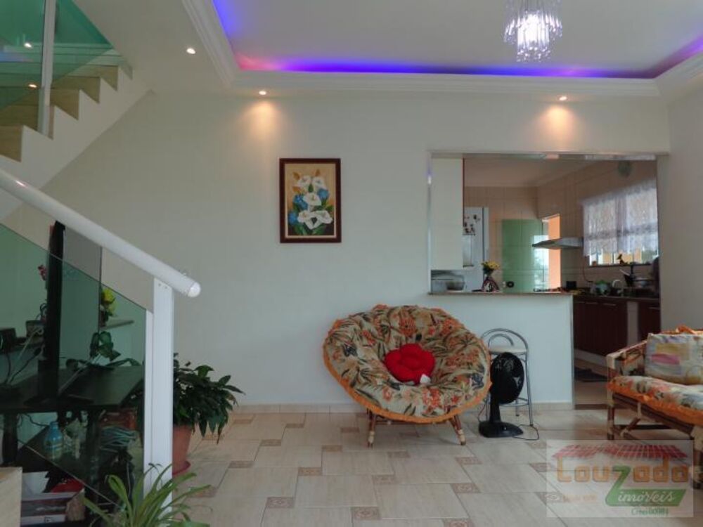 Sobrado, 3 quartos, 246 m² - Foto 3