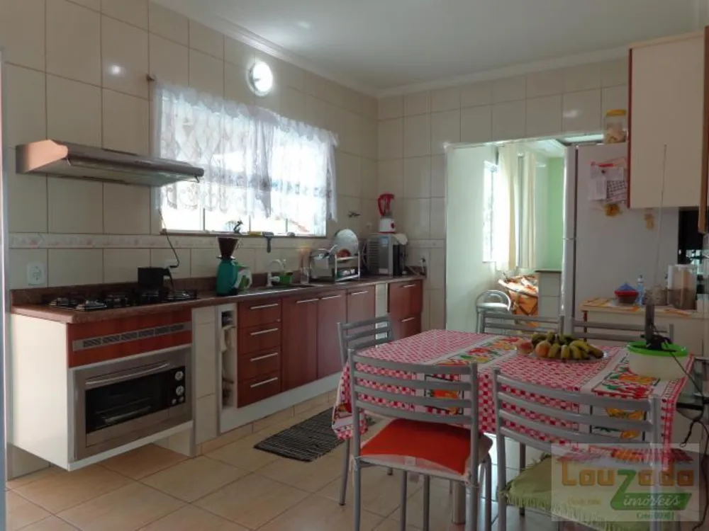 Sobrado, 3 quartos, 246 m² - Foto 11