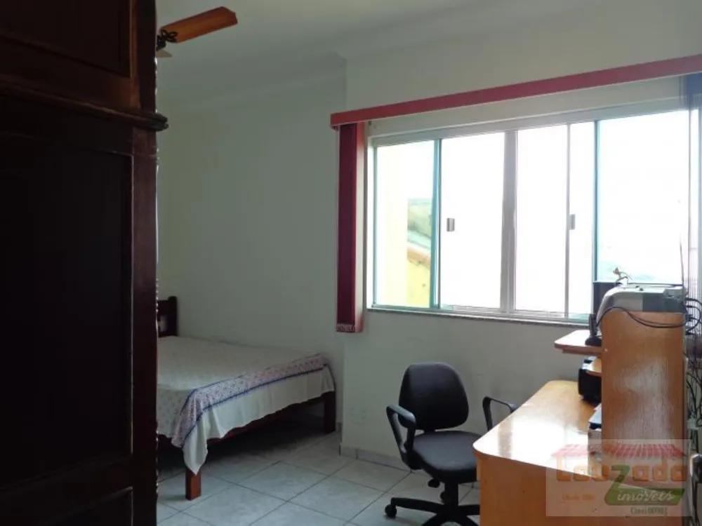 Sobrado, 3 quartos, 246 m² - Foto 12
