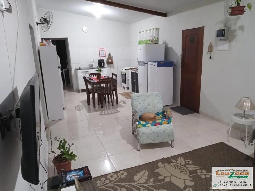 Chácara, 2 quartos, 1301 m² - Foto 1