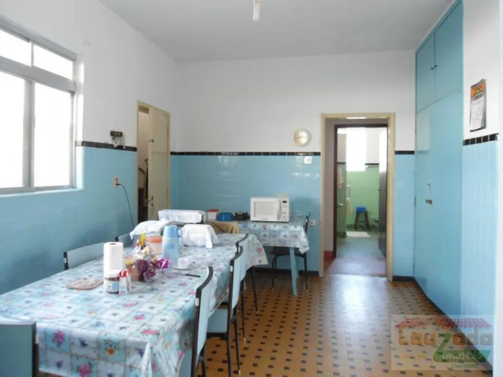 Casa, 3 quartos, 260 m² - Foto 9